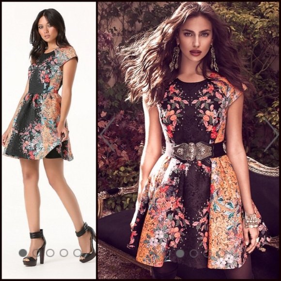 bebe Dresses & Skirts - NWT Bebe Jacquard Studded FIT & FLARE DRESS.  SZ 00